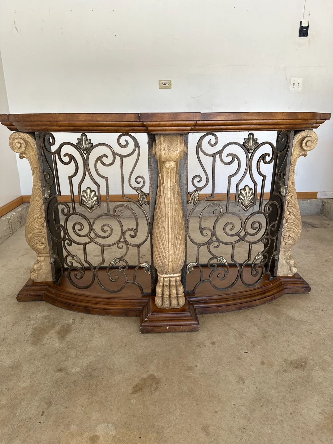 Bar table - photo 3