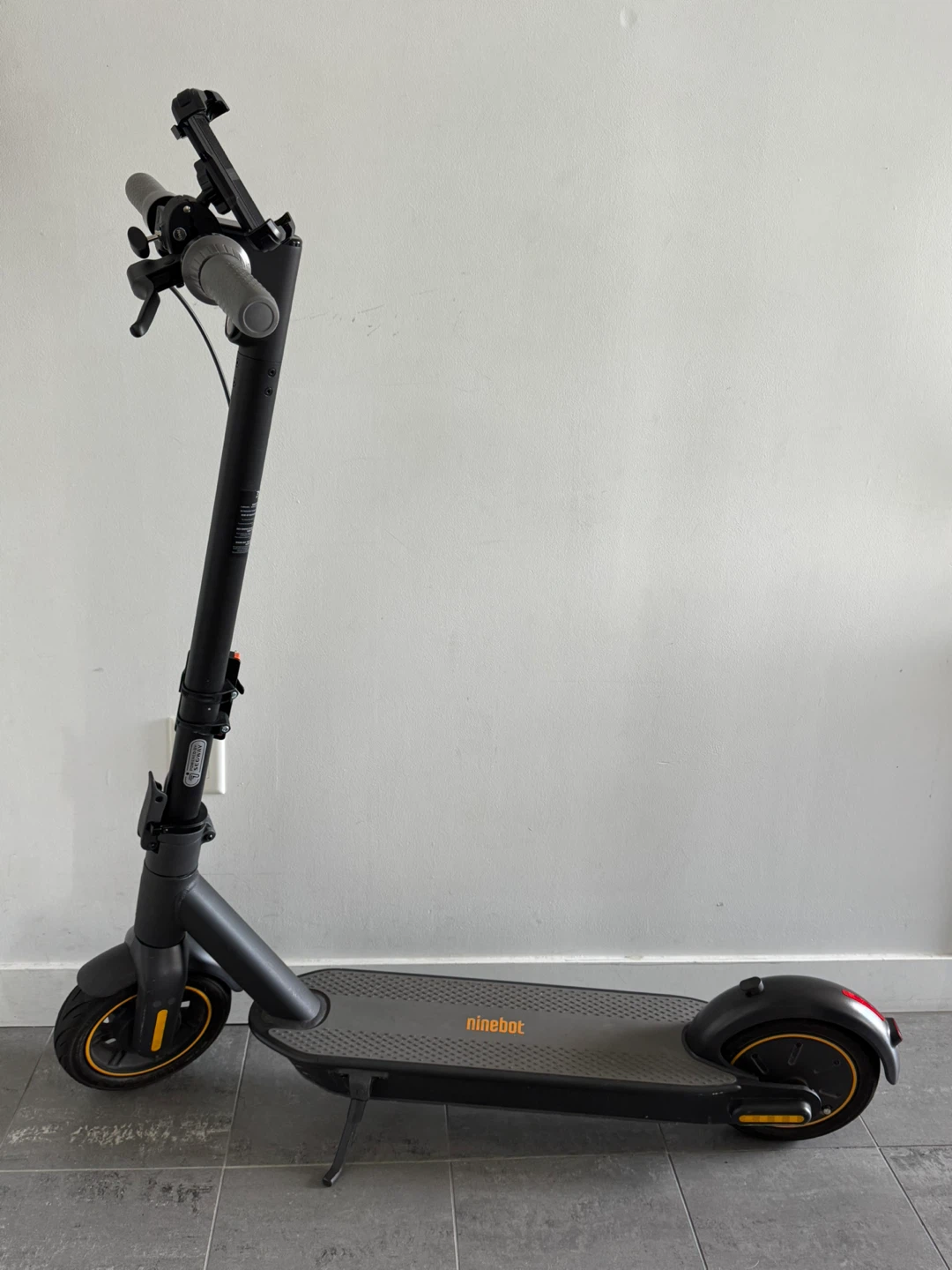 Segway Ninebot MAX G30LP/G30P Electric Kick Scooter