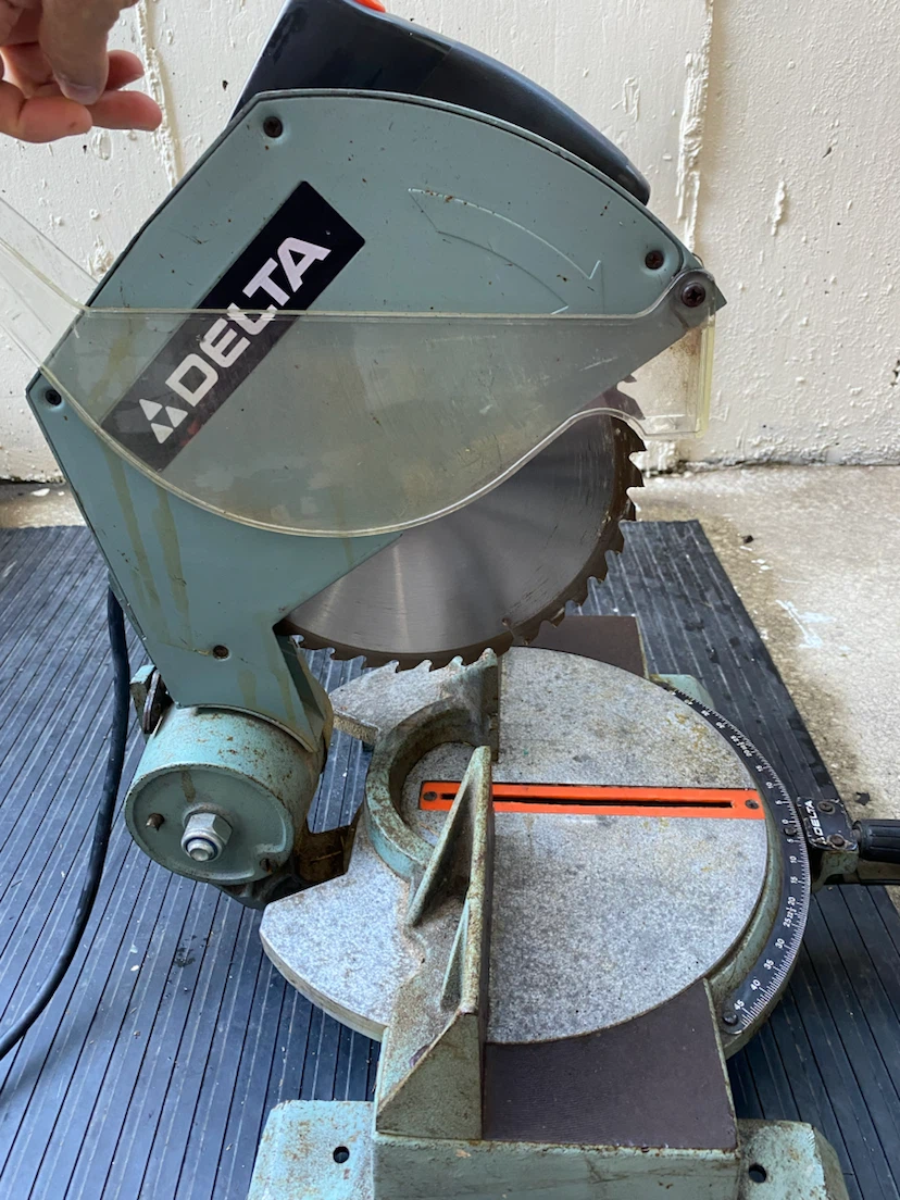 Delta Miter Saw