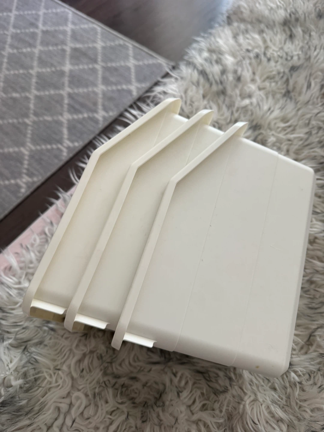 Set of 3 White Plastic Storage Bins - photo 4