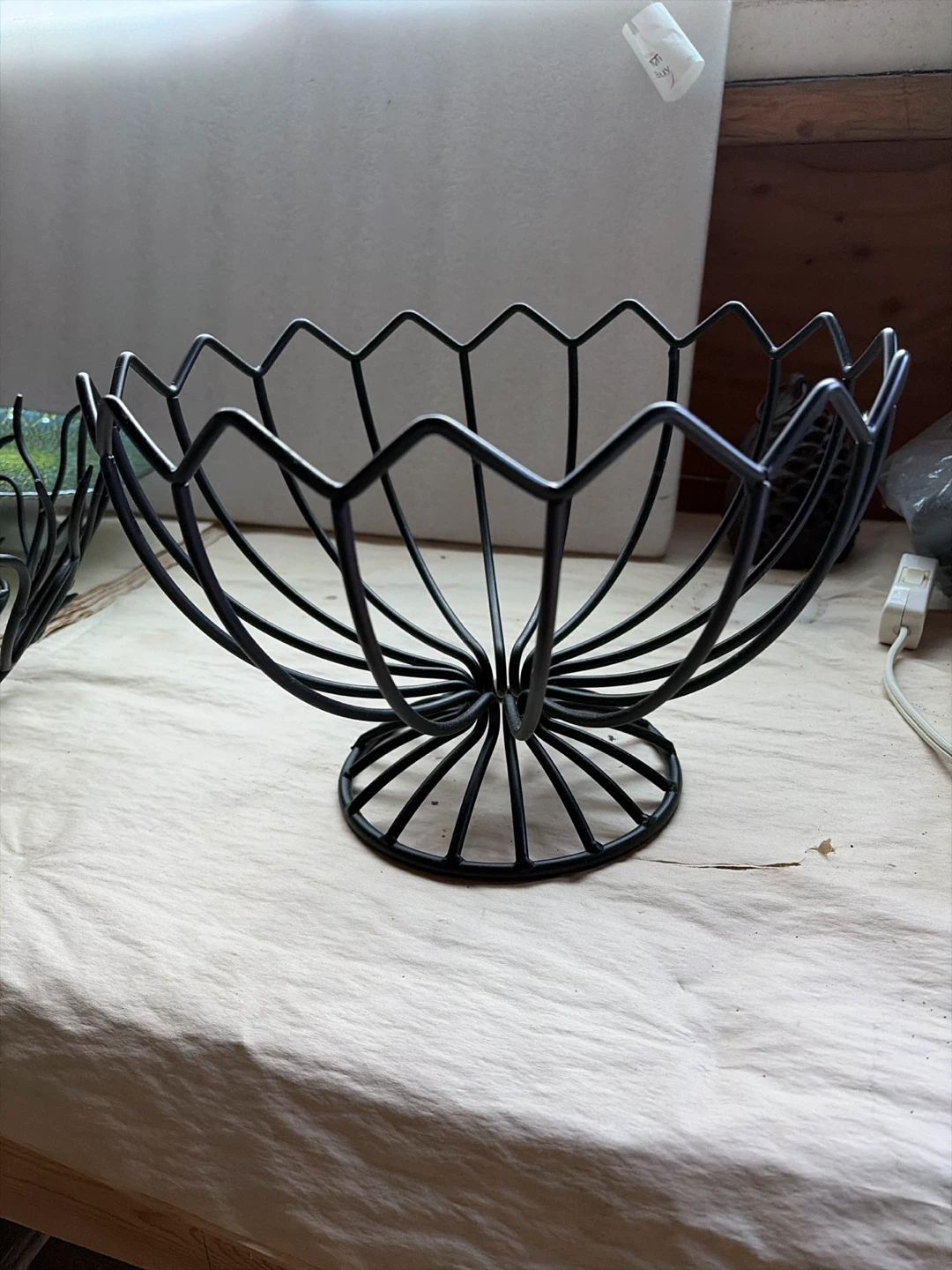 Modern Black Wire Fruit Bowl - photo 2
