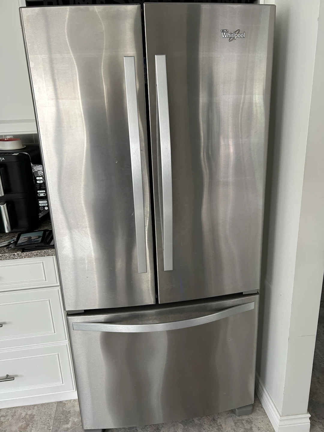 Whirlpool 33-inch French Door Refrigerator