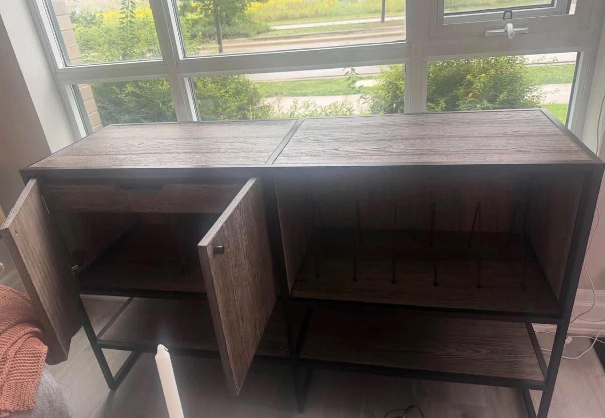 Tv stand with storage in very good condition - photo 2