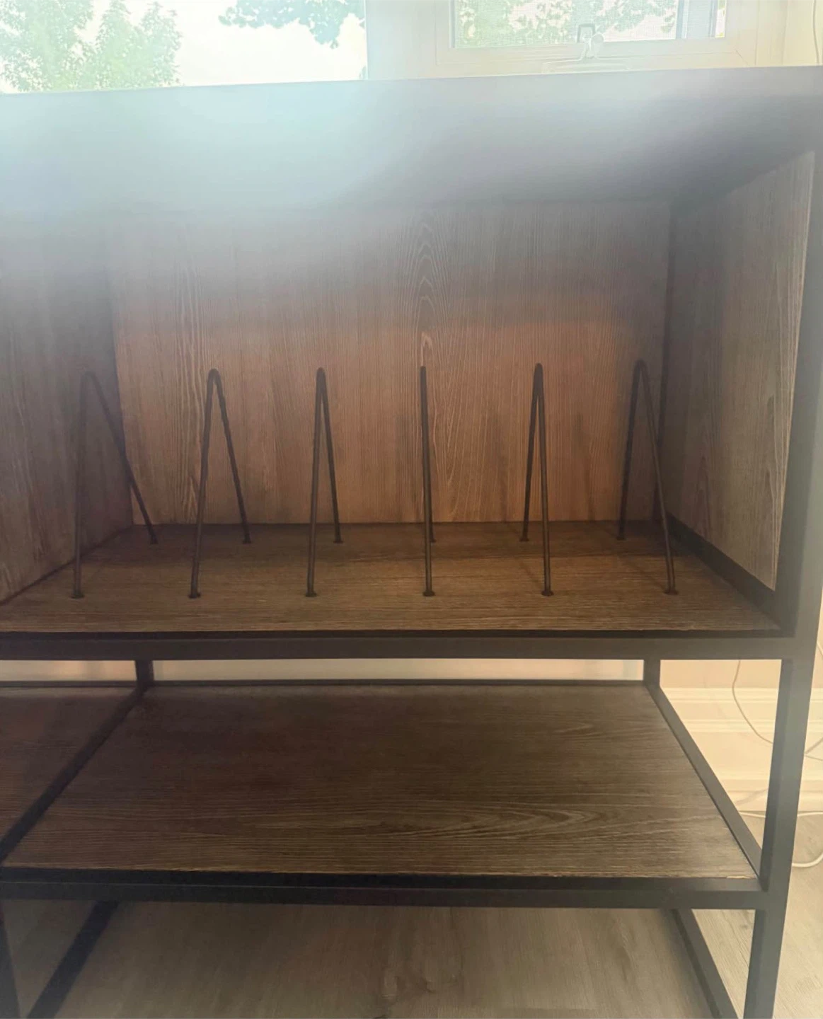 Tv stand with storage in very good condition - photo 4