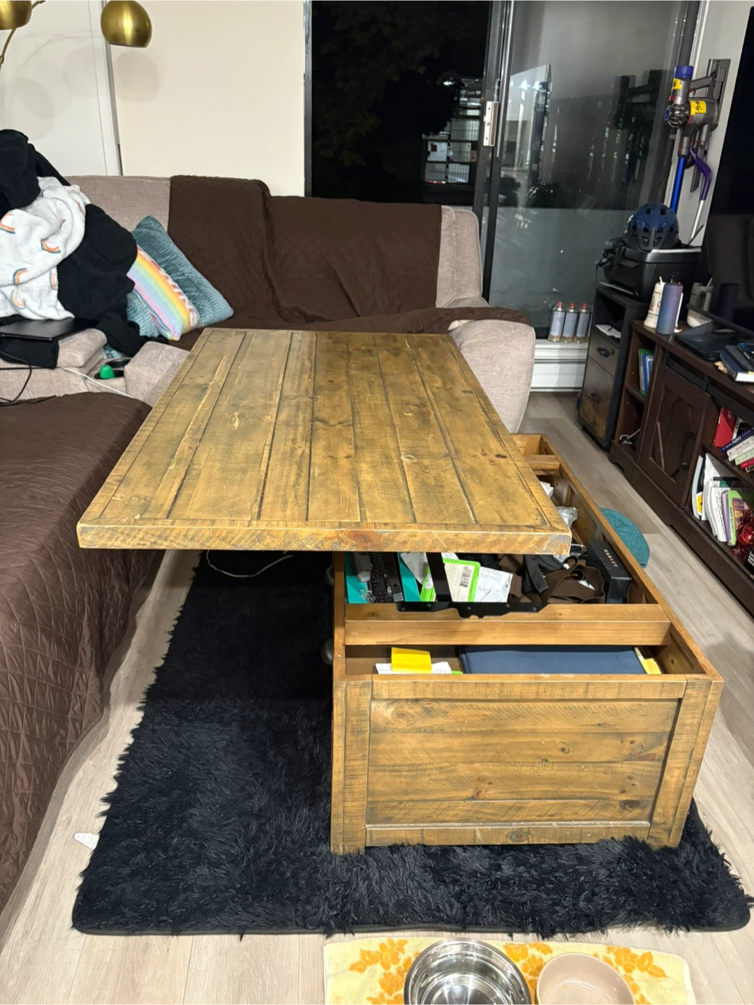 Rustic Lift-Top Coffee Table with Storage Baskets - photo 4