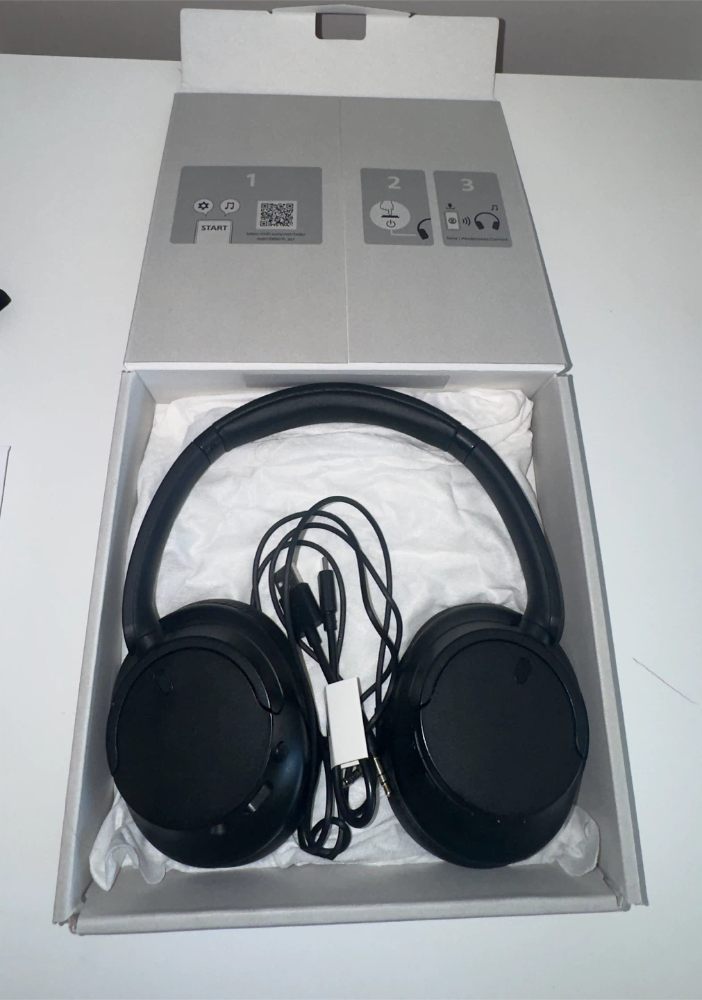 Sony WH-CH720N Wireless Noise-Cancelling Headphones - photo 4