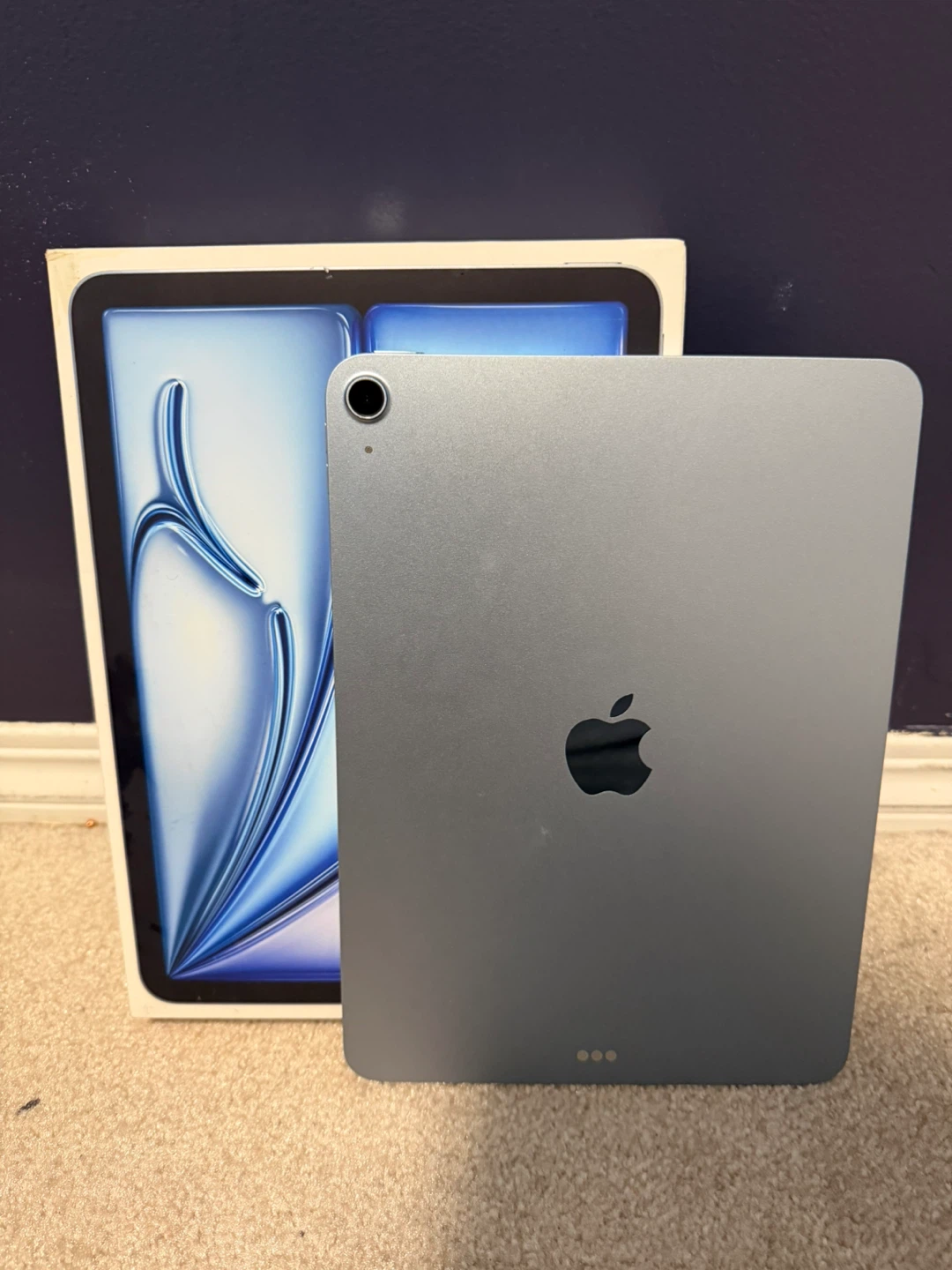 iPad Air M3 Chip| Blue | 100% battery health!
