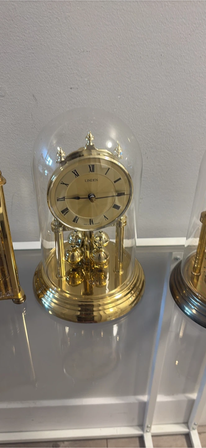 Vintage Anniversary Clocks - Set of 3 - photo 3