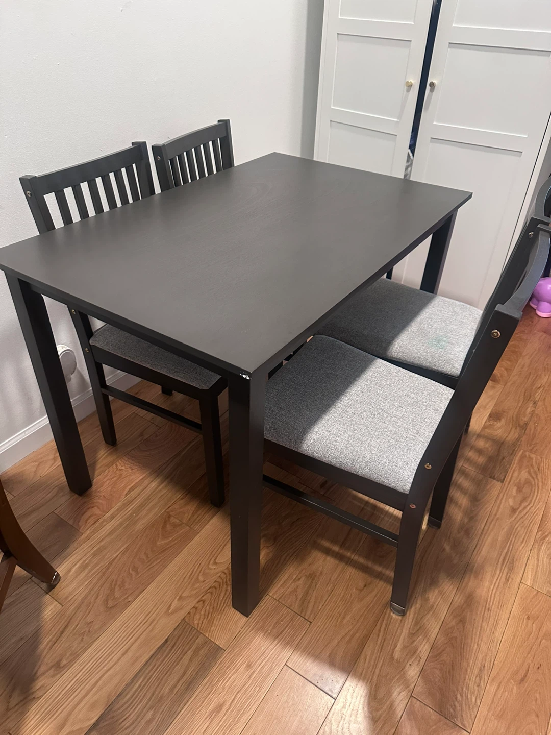 Dining table set with 4 chairs - photo 2