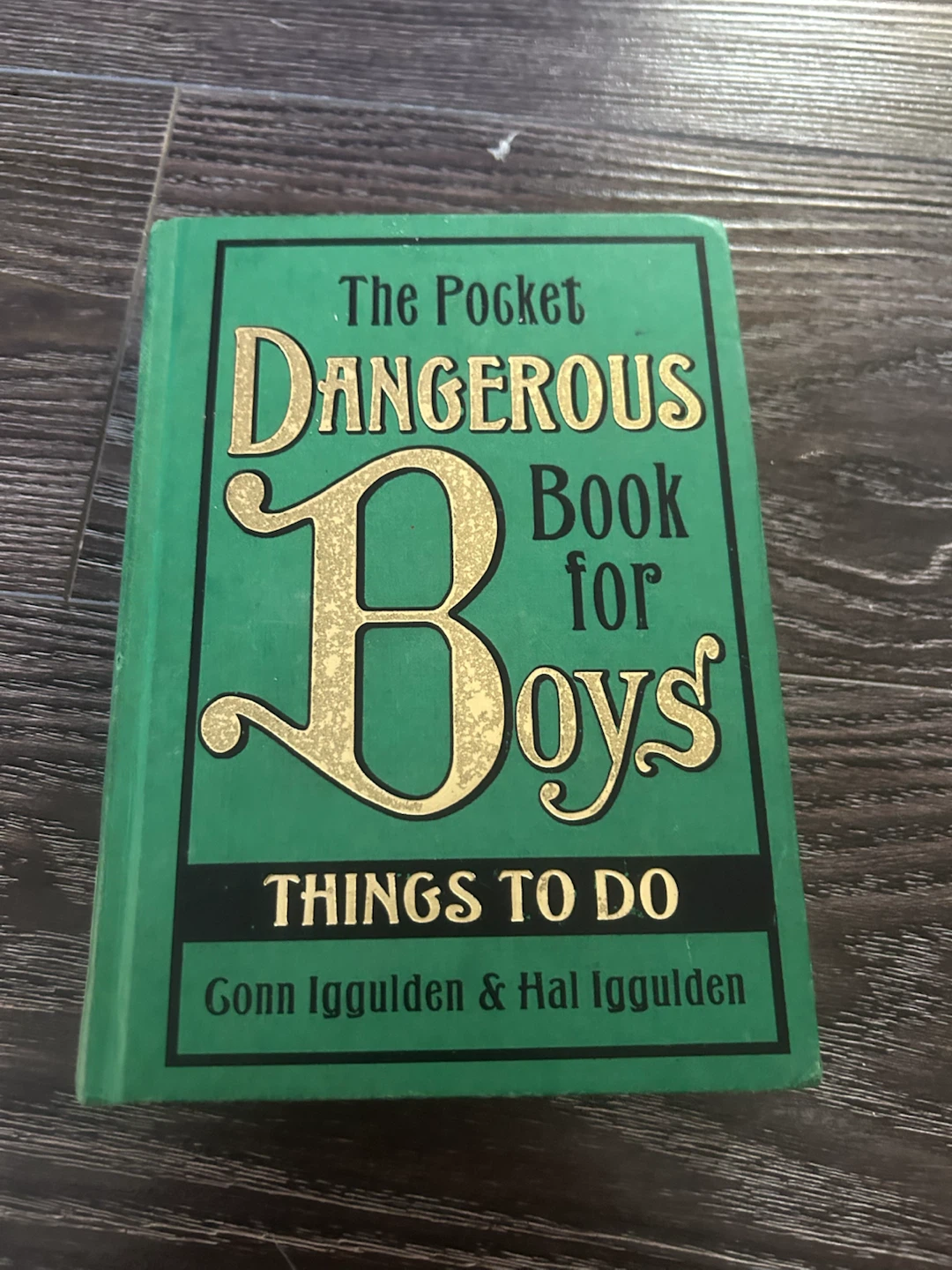 The Pocket Dangerous Book for Boys: Things to Do
