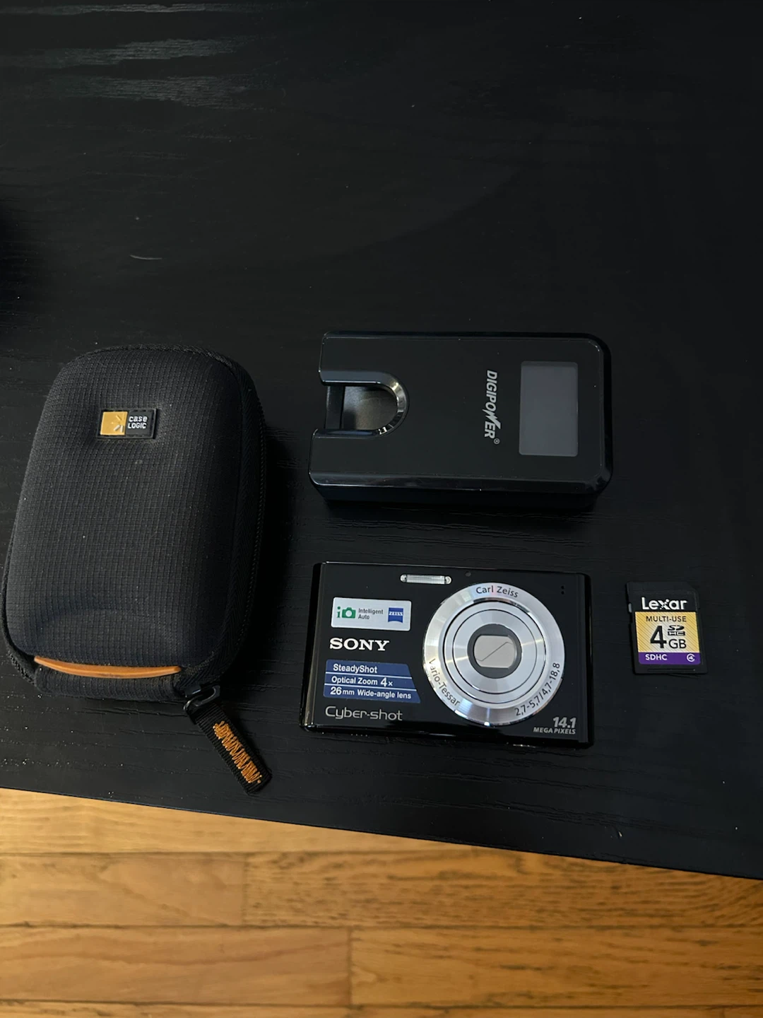 Sony Cyber-shot DSC-W330 Digital Camera
