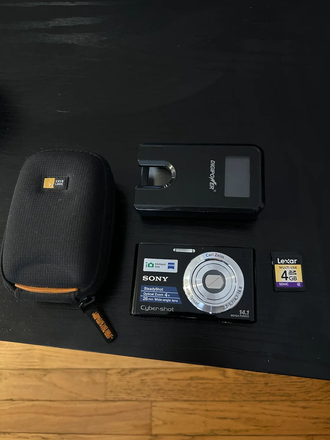 Sony Cyber-shot DSC-W330 Digital Camera