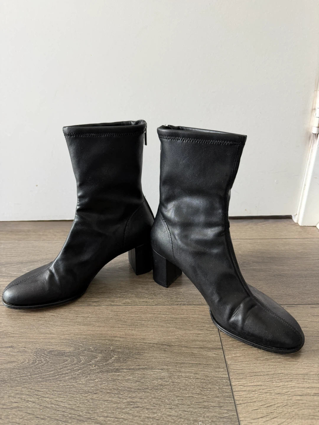 Black ankle boots - photo 3