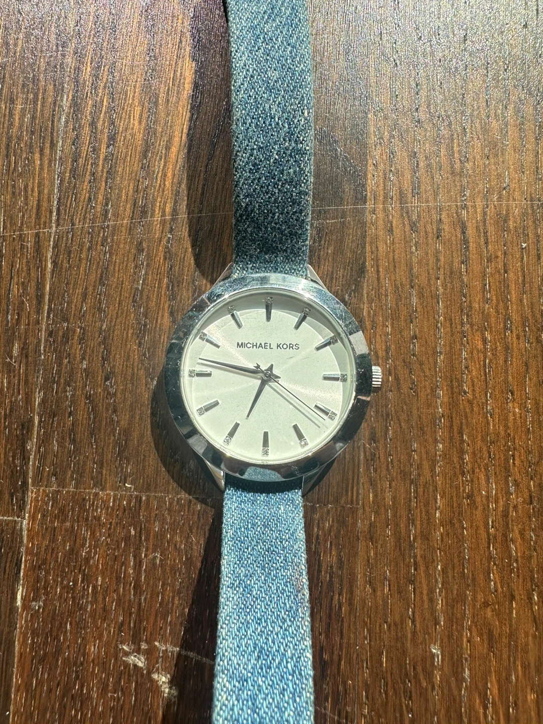 Michael Kors MK-2655 wraparound watch - needs battery