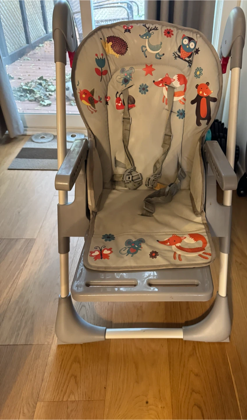 LivingBasics Baby High Chair - photo 3