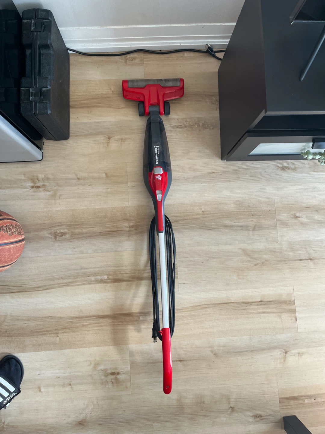 Dirt Devil Power Express Stick Vacuum - photo 4