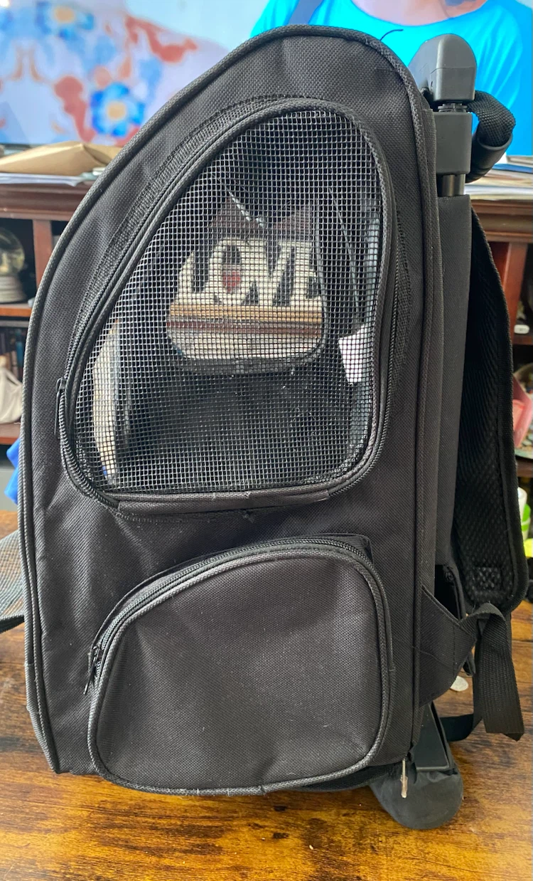 Black Rolling Pet Carrier Backpack - photo 4
