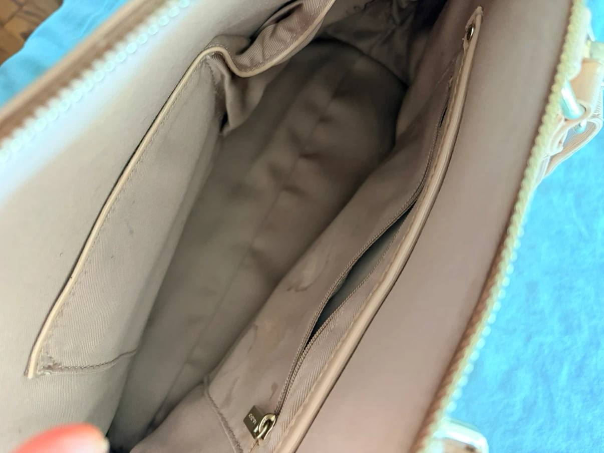 Danier Leather Dome Handbag - photo 4