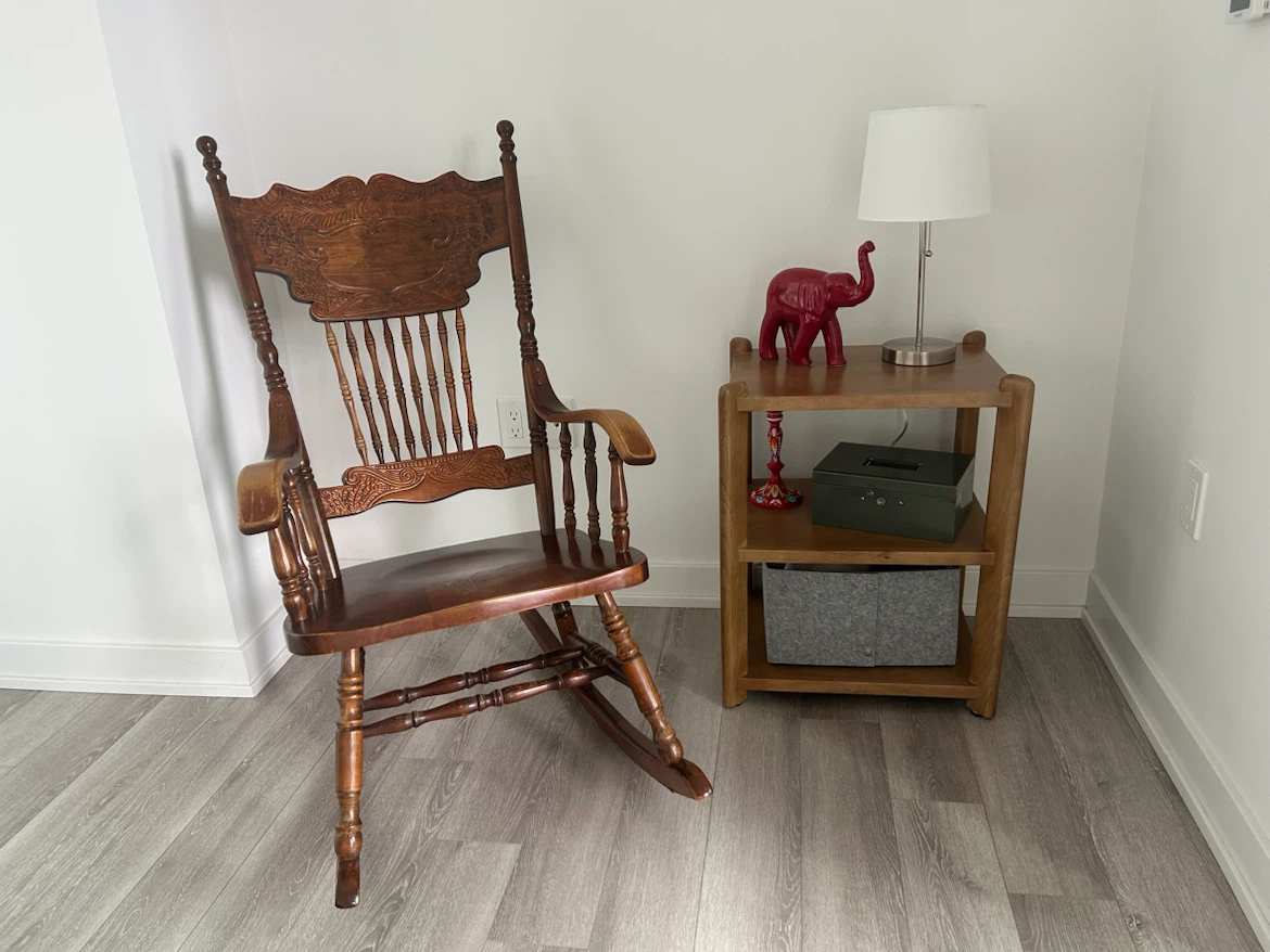 Antique Wooden Rocking Chair - photo 2