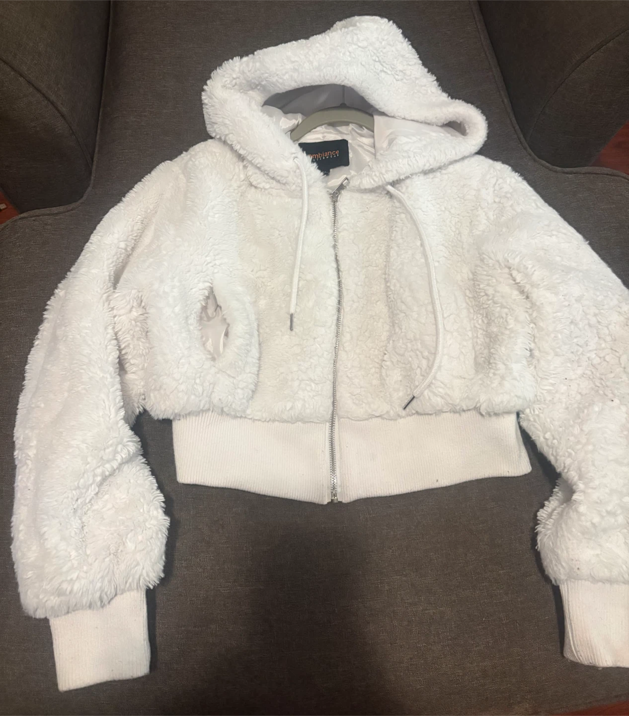 Outerwear White Sherpa Zip-Up Hoodie size medium - photo 2