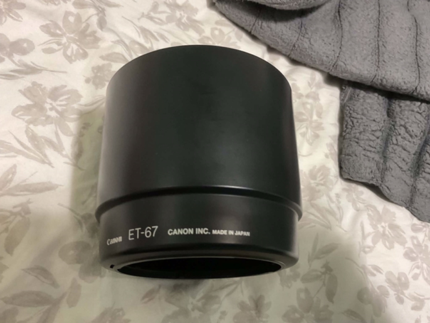 Canon ET-67 Lens Hood(for canon macro 100mm f2.8