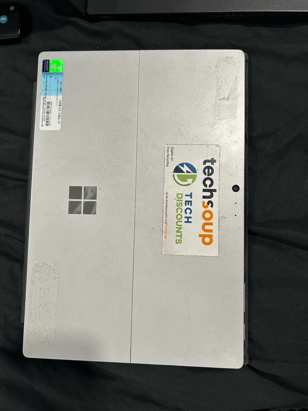 Lenovo cameras and windows tablet - photo 3