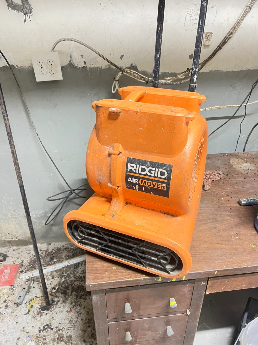 RIDGID 41438 AM2560 Air Mover - photo 2