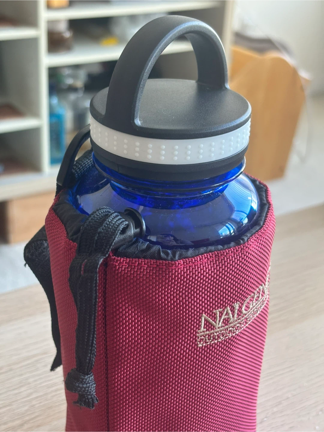 Nalgene an insulated water bottle carrier - photo 5