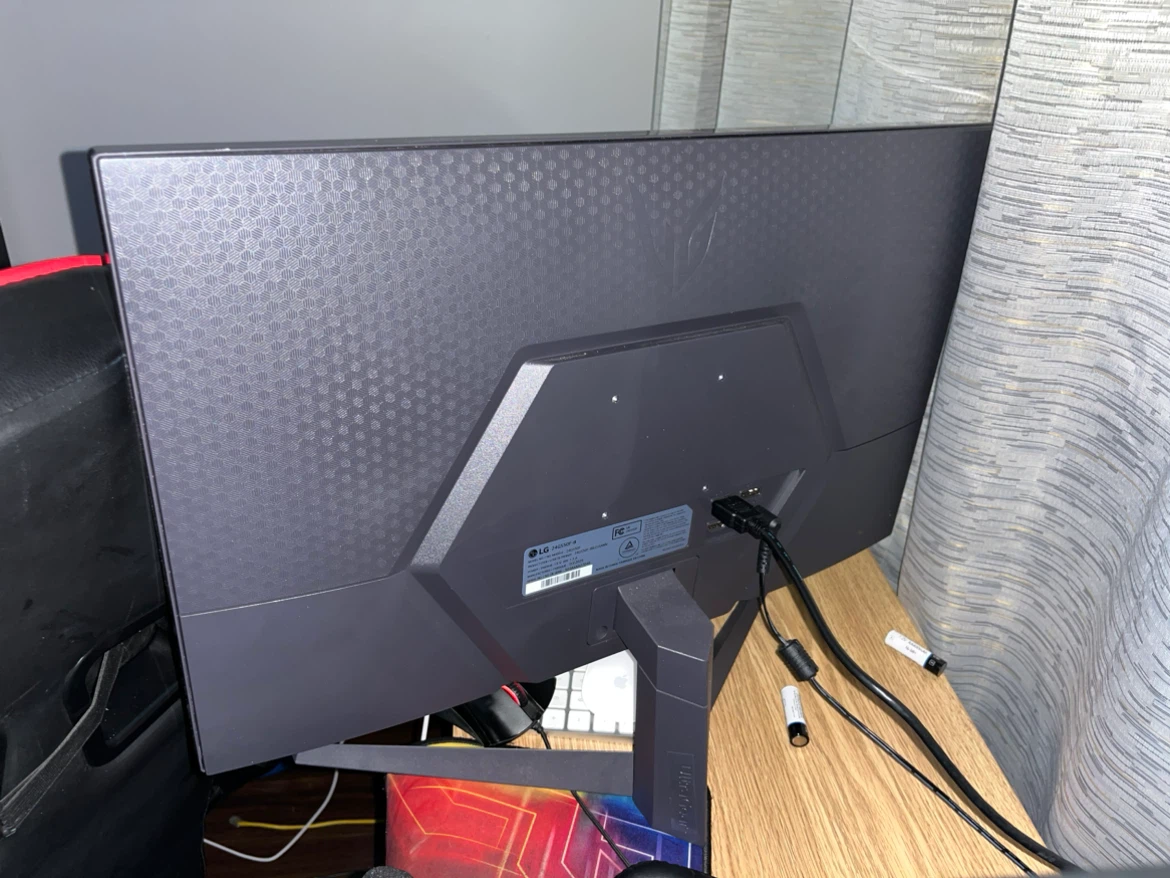 LG 24GS50F 24-inch Gaming Monitor - photo 3