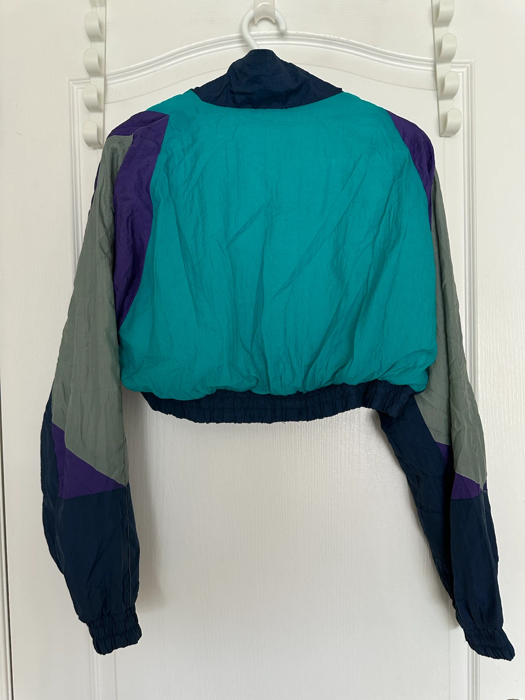 Athletic Works Women's Cropped Windbreaker Jacket - photo 2