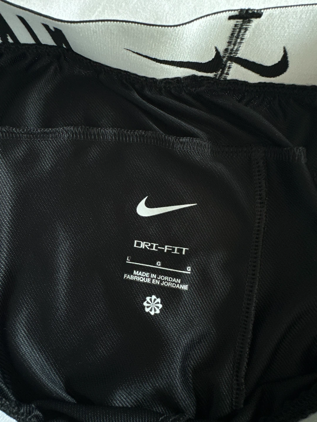 Nike Dri-FIT black shorts - photo 3