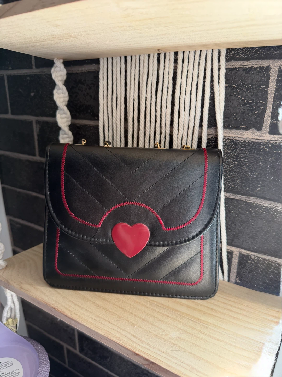 Black Heart Purse