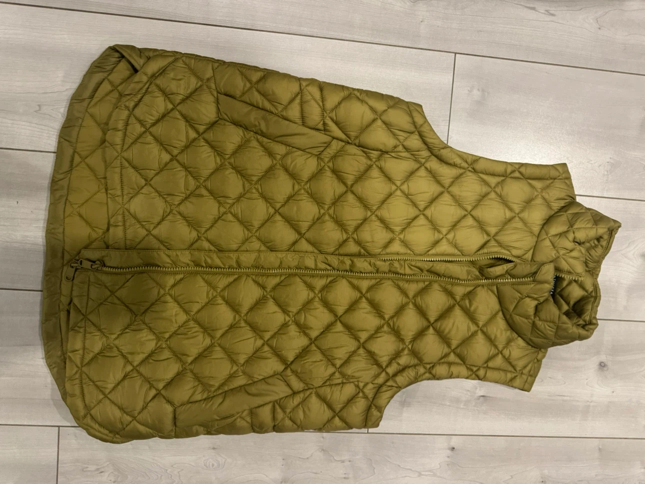 Athleta Quilted Vest Olive Green Size Medium