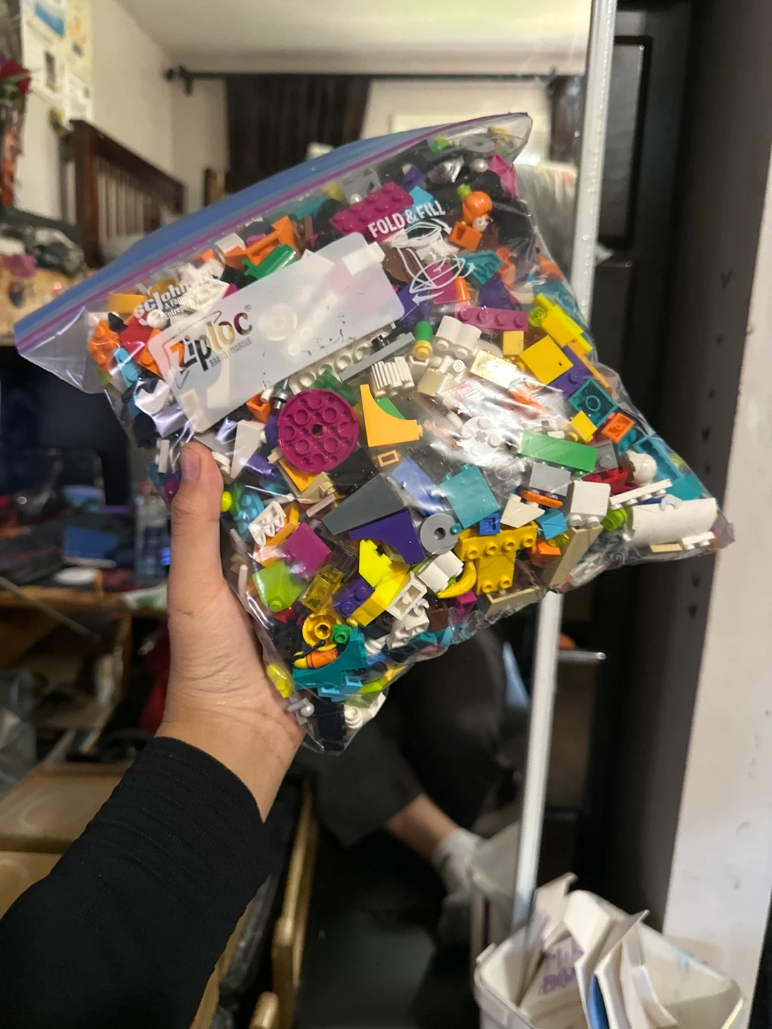 Mixed Bag of LEGO Bricks 10$ - photo 2