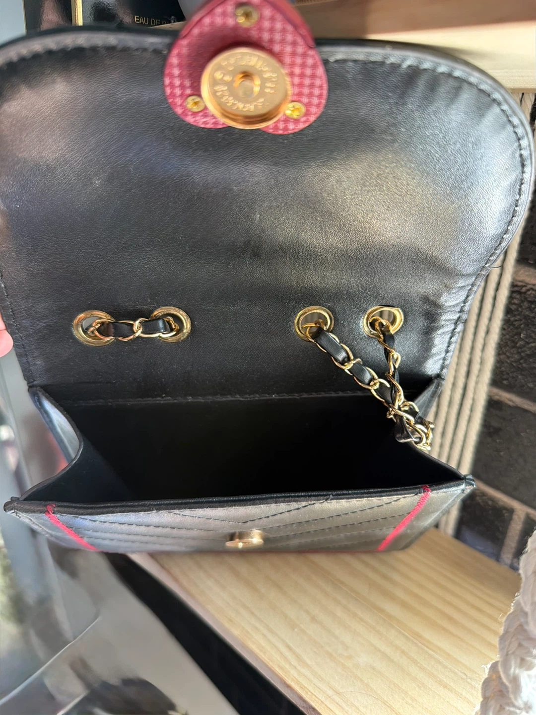 Black Heart Purse - photo 3