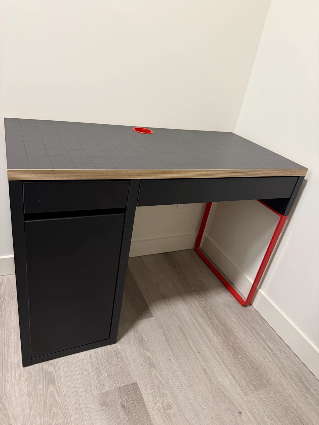 Computer Desk