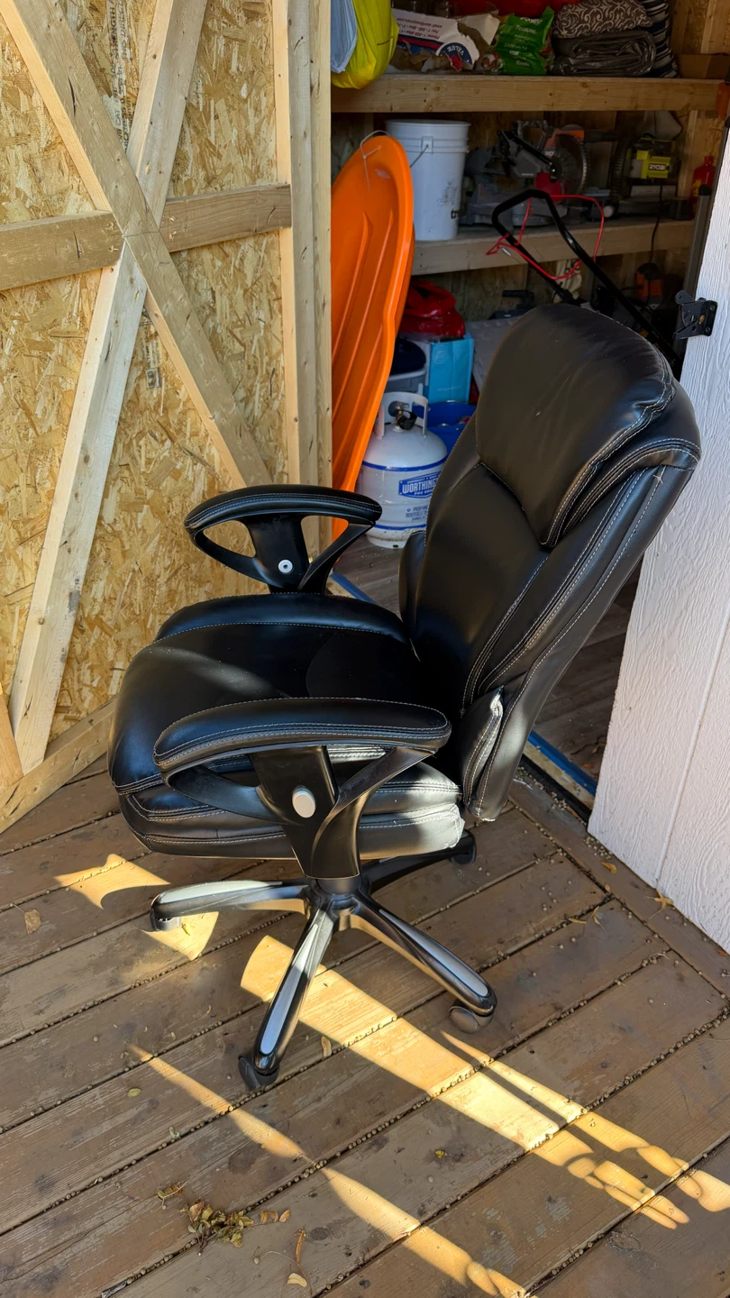 Black Leather Office Chair