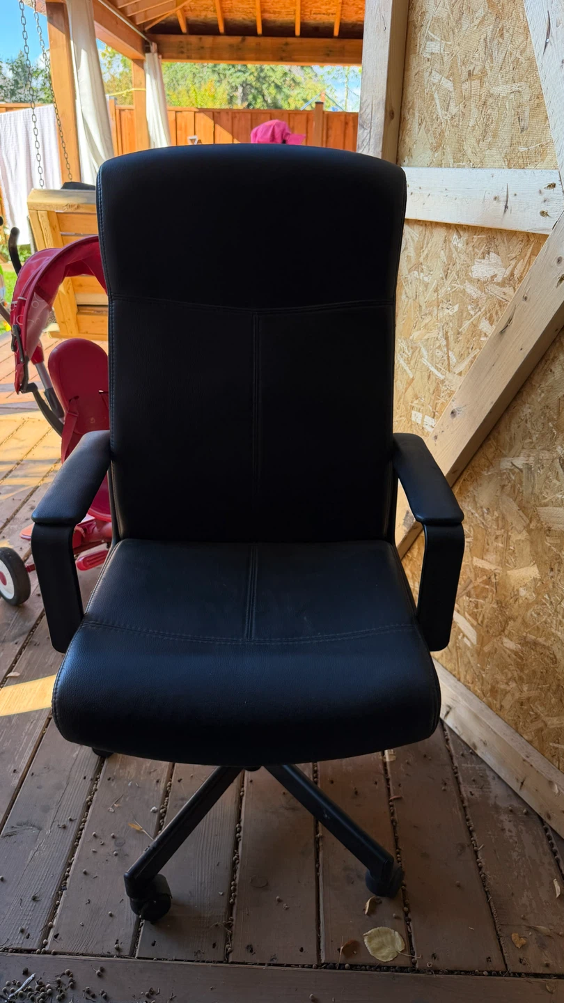Black Office Desk Chair