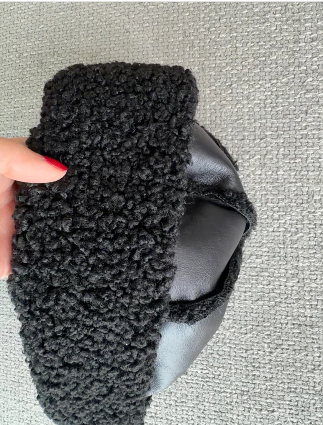 Zara Black Faux Shearling Aviator Trapper Ear Flap Winter Hat S - photo 3