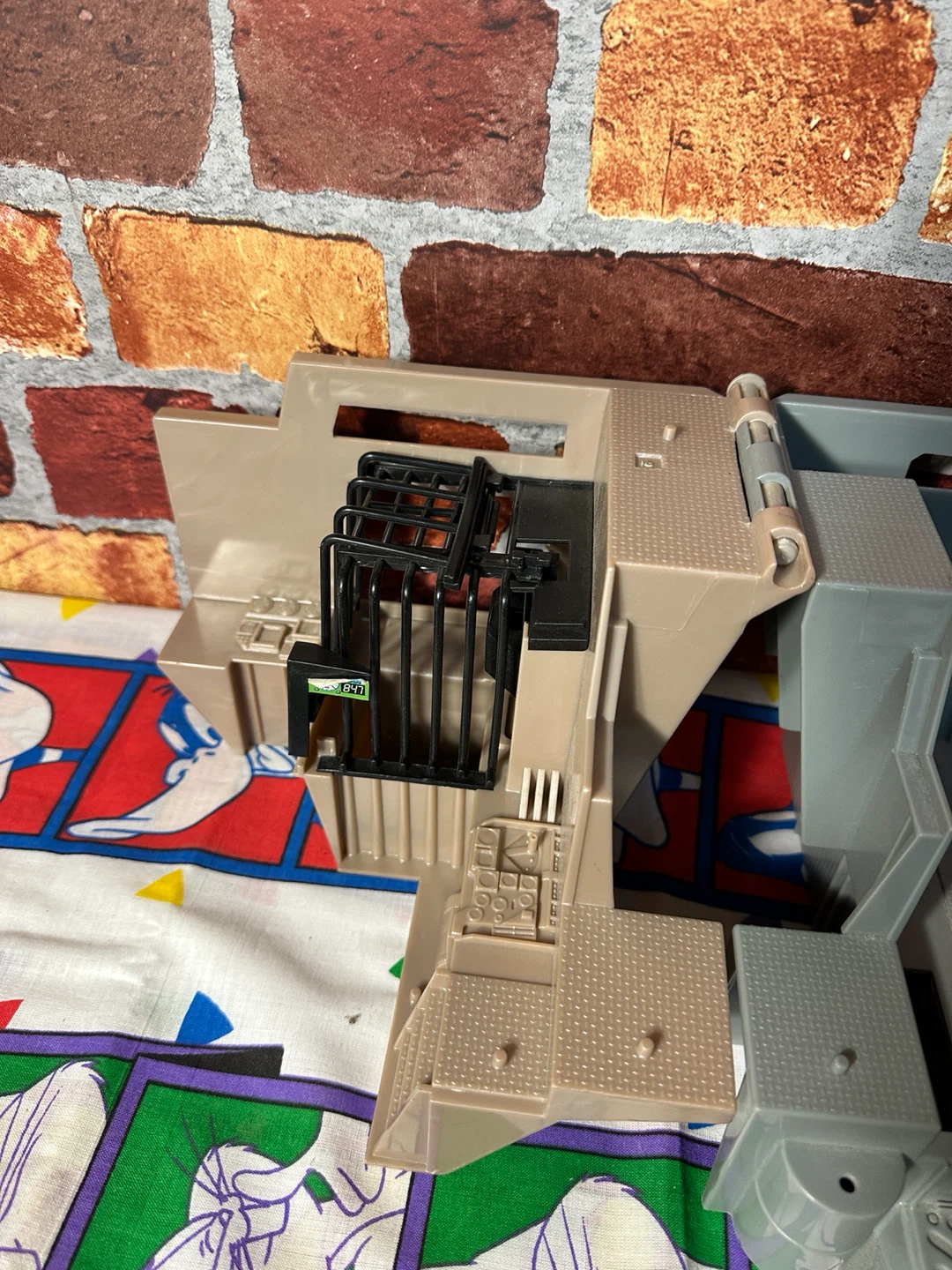 2001 G.I. Joe Headquarters Command Station (incomplete) - photo 4