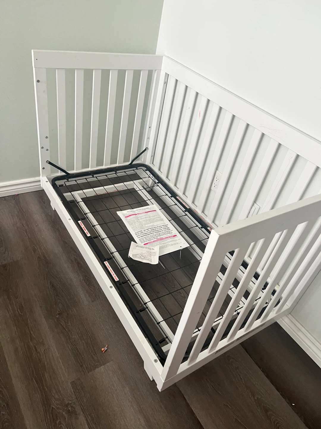 Storkcraft Beckett 3-in-1 Convertible Crib - photo 5