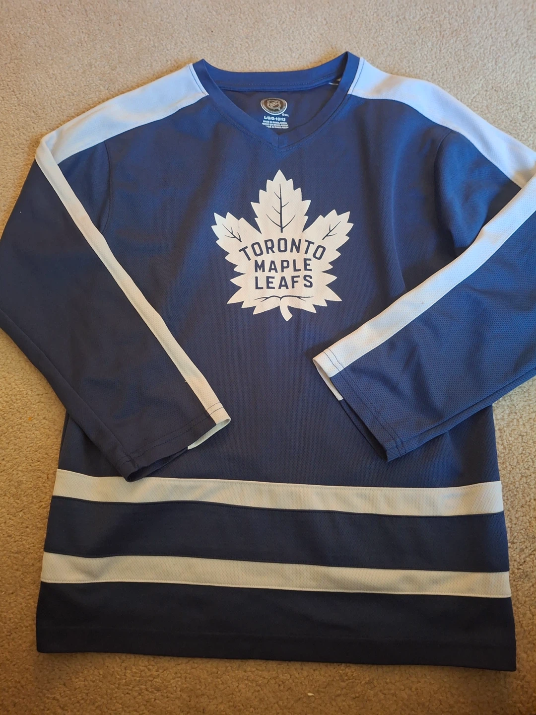 Toronto Maple Leafs youth jersey
