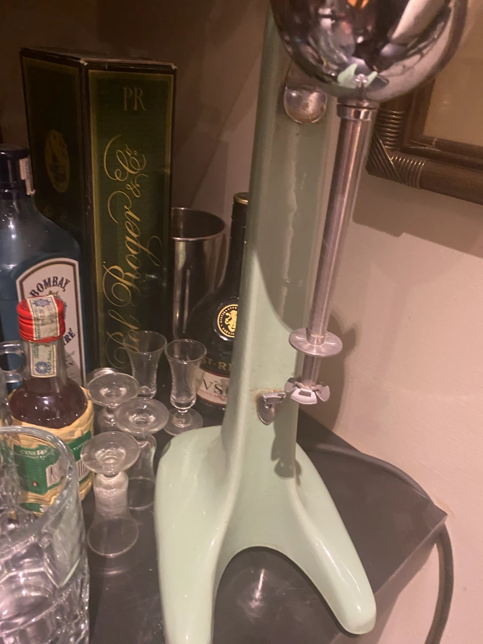 Vintage Hamilton Beach No. 33 Drink Mixer - photo 2
