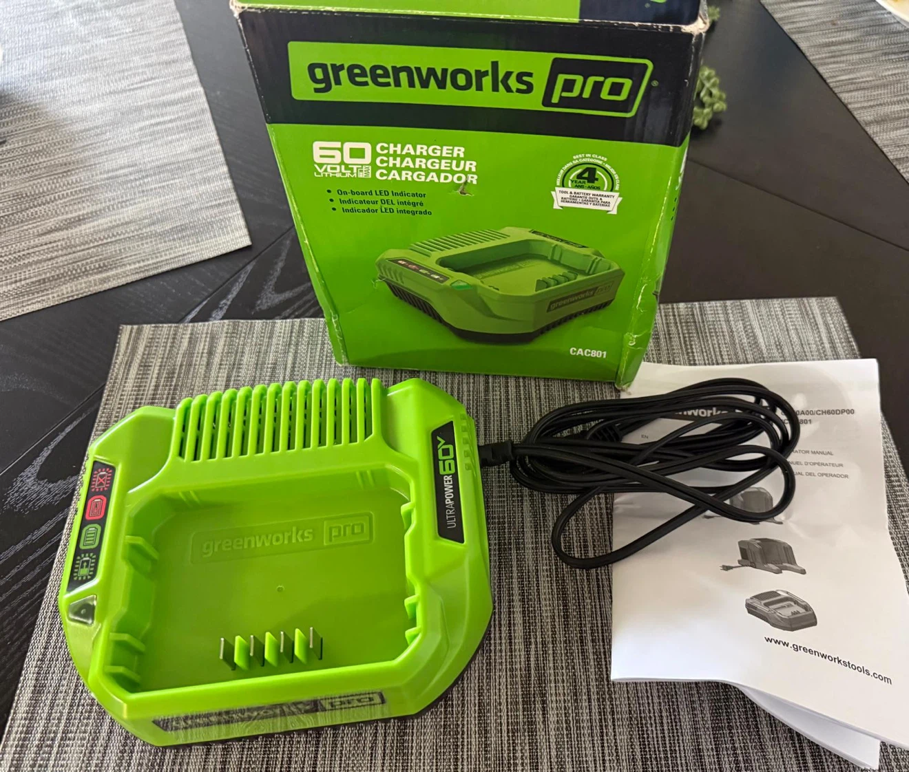 Greenworks Pro 60V Battery Charger - photo 3