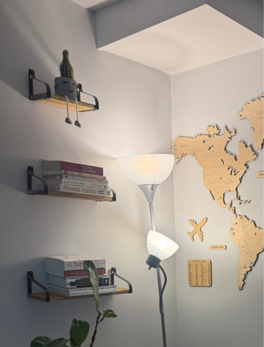 Floor lamp with reading light - photo 2