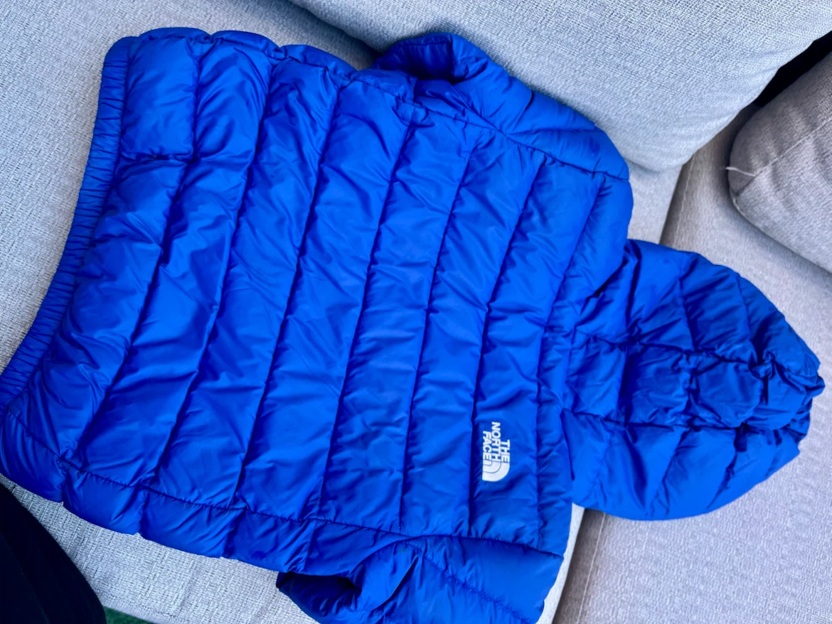 The North Face Blue Kids Hooded Puffer Jacket - photo 2