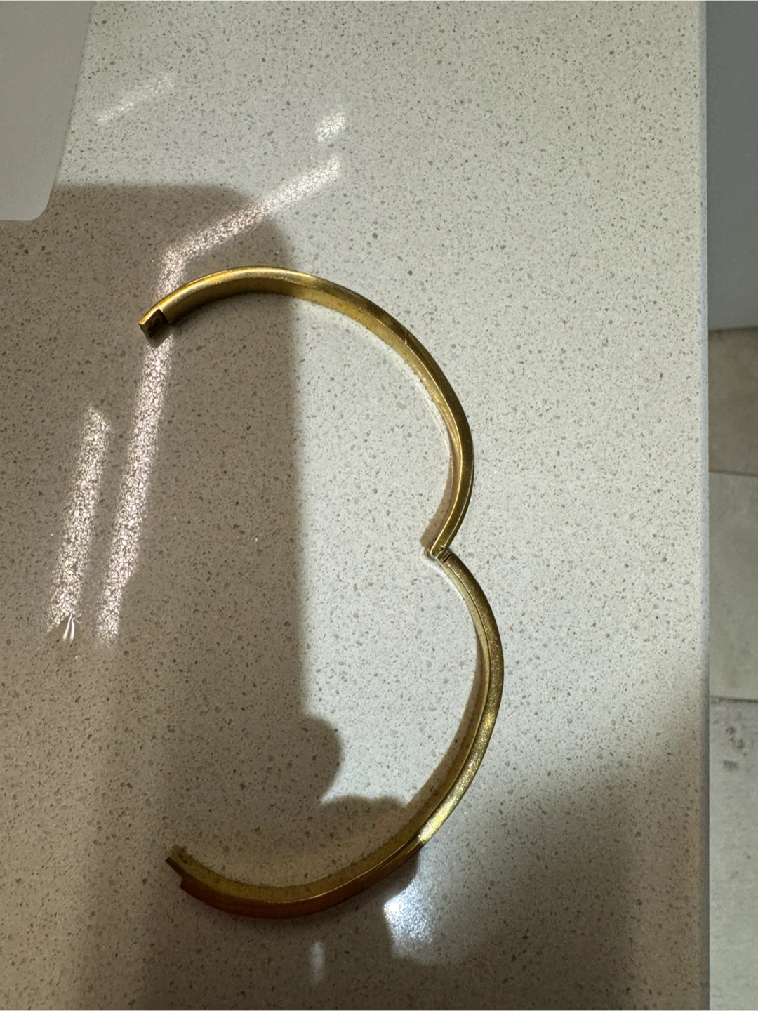 Gold-Tone Hinged Bangle Bracelet - photo 4
