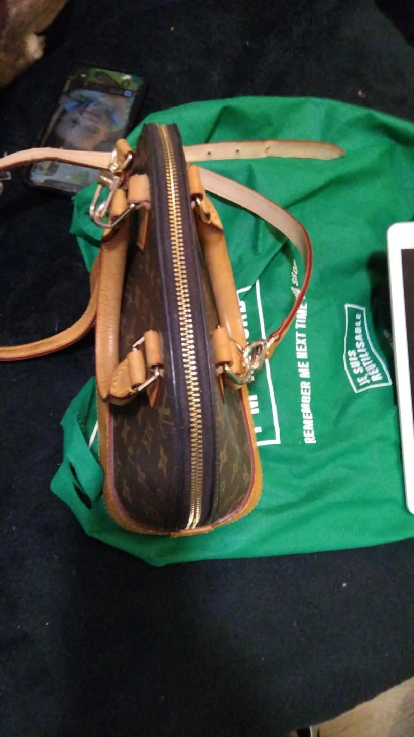 Louis Vuitton Monogram Alma PM Handbag - photo 2