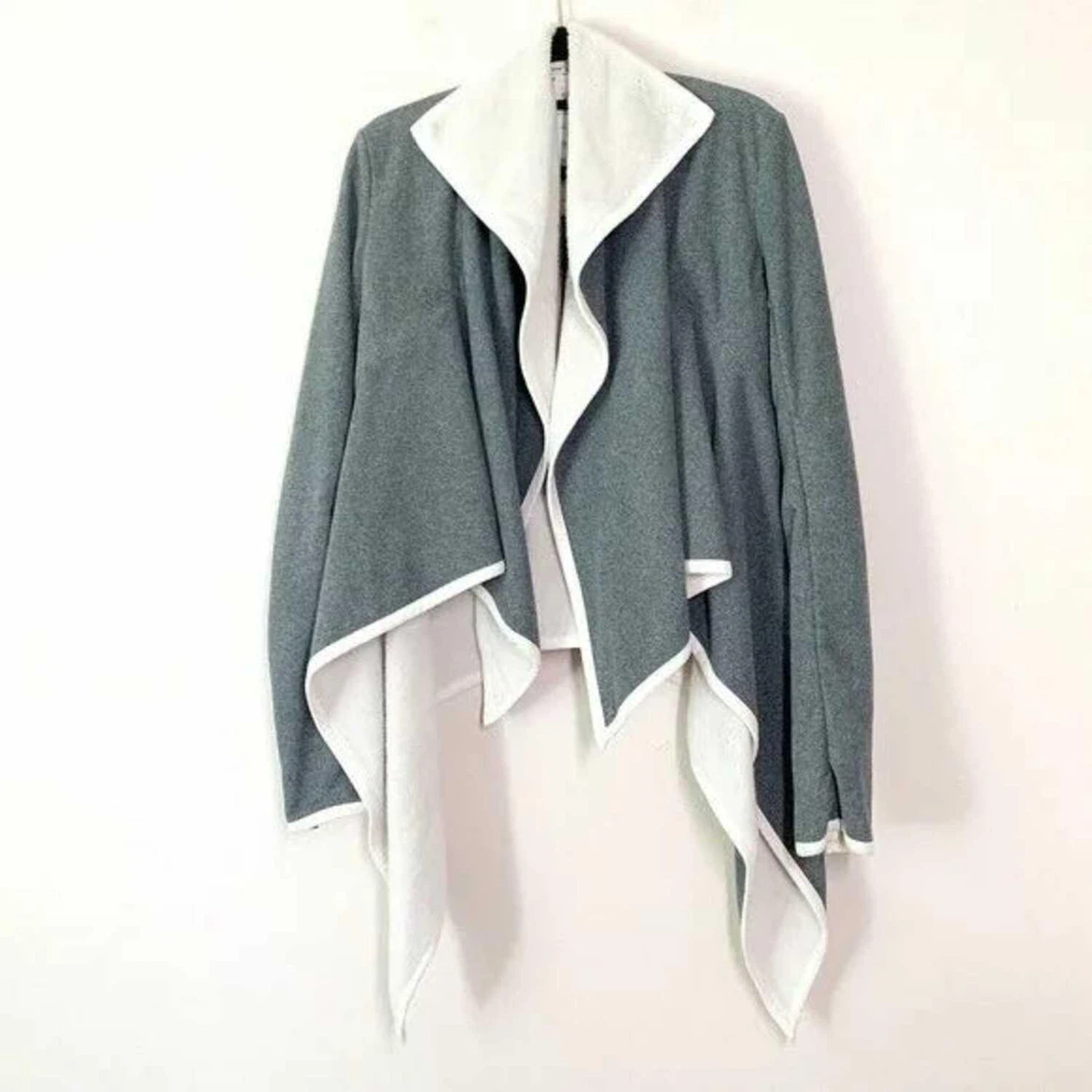 LULULEMON wrap cardigan jacket