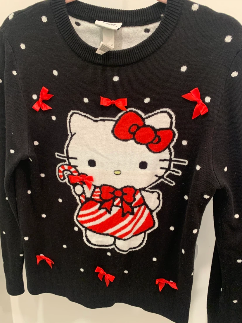 🎀 Hello Kitty Black Holiday Sweater Price Firm! 🎀 - photo 4